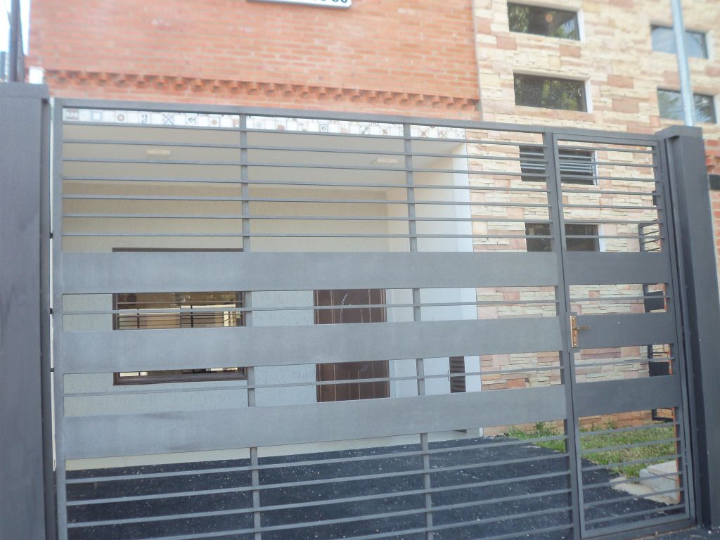 ELEGANTE DUPLEX A ESTRENAR DE 3 DORMITORIOS 1 SUITE ZONA PRIMER PRESIDENTE — foto 2