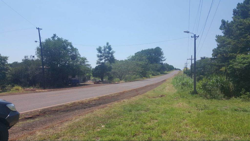 VENDO TERRENO CON UNA PEQUEÑA CONSTRUCCIÓN EN CAPITAN MIRANDA — foto 3