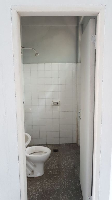 Alquilo salón comercial Zona Loma Pyta — foto 3