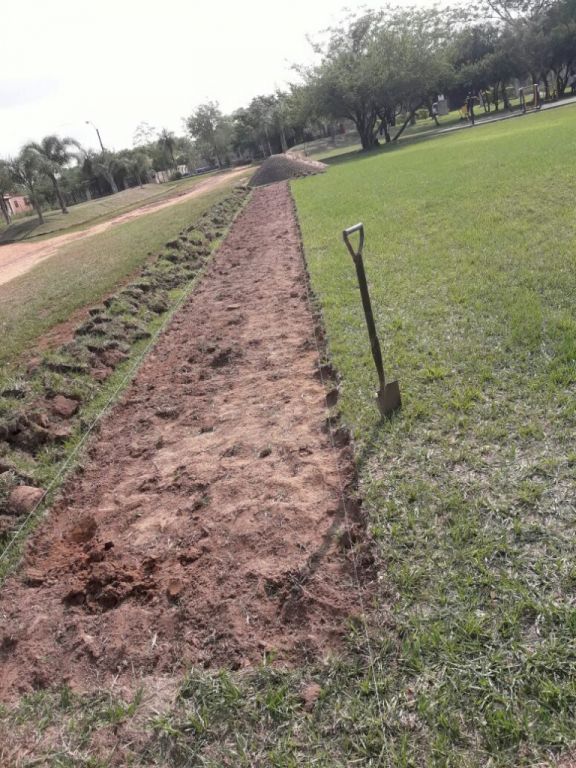VENDO 2 TERRENOS EN BARRIO CERRADO COSTA LAGO DE YPACARAI — foto 2