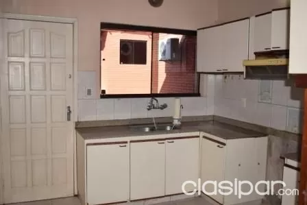 ALQUILAMOS AMPLIA CASA — foto 3