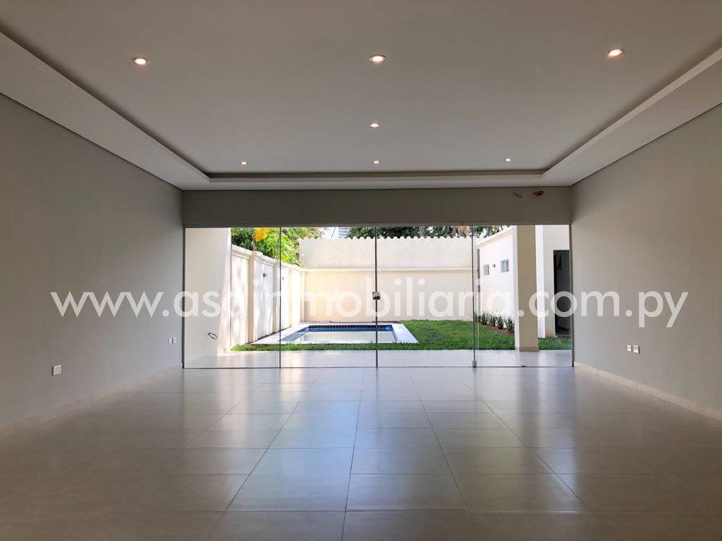 DIVINA CASA A ESTRENAR CON 3 SUITES ZONA ITAPUA Y PRIMER PTE — foto 3