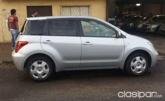 Toyota Ist 2003 - foto 2