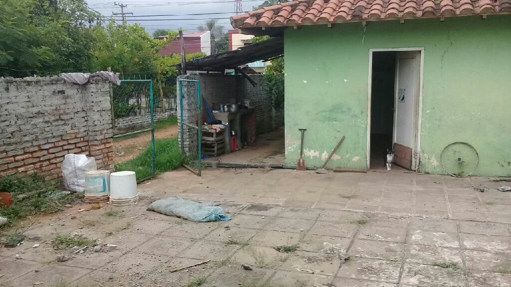 Vendo casa sobre av britez Borje... Luque — foto 3