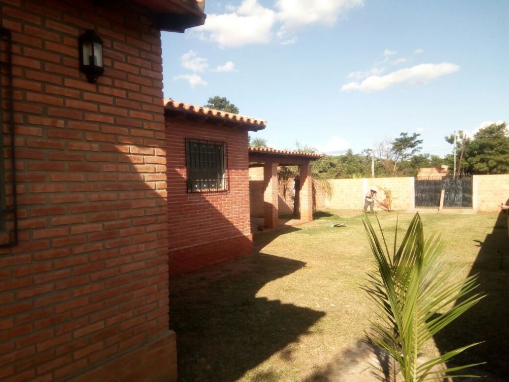 REMATOO!! HERMOSA CASA A ESTRENAR EN CAPIATA — foto 2