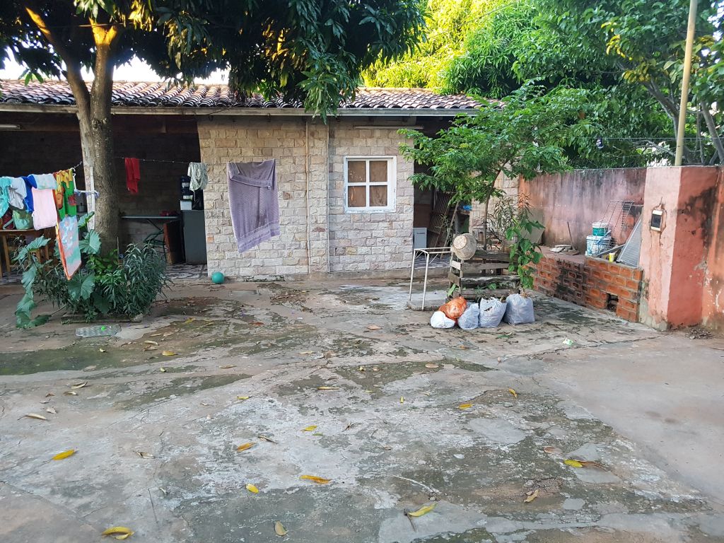 Vendo casa - Barrio Laurelty de Luque — foto 3