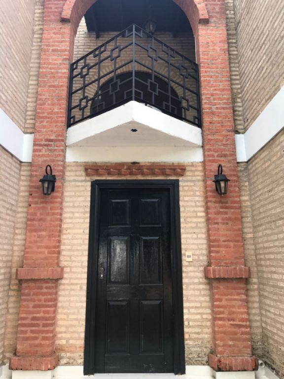 VENDO AMPLIO Duplex Zona Boulevar Luque Conmebol — foto 2