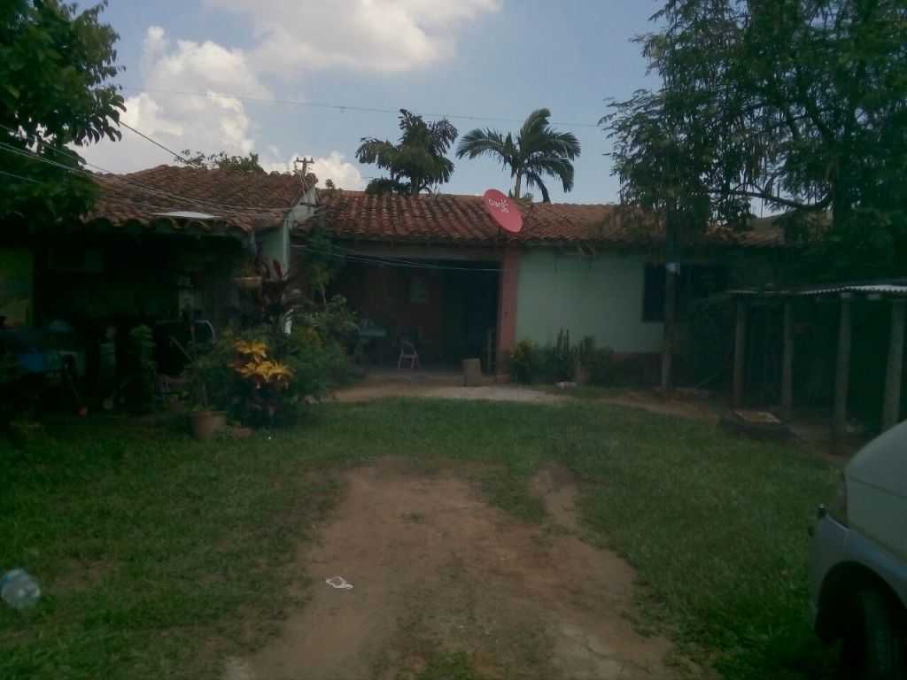 Vendo casa exelente ubicación a una cuadra de la transchaco — foto 3