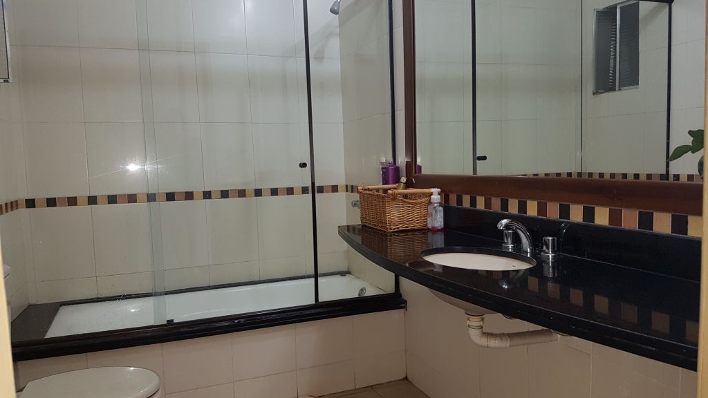 HERMOSA CASA DE 3 DORMITORIOS CON PISCINA BARRIO EL MANGAL — foto 2
