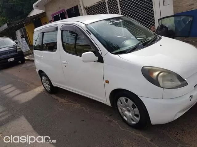 Toyota Funcargo 2001 - foto 4