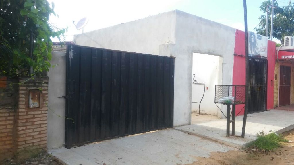 CASA DE 2 DORMITORIOS EN MARIANO ROQUE ALONSO — foto 3