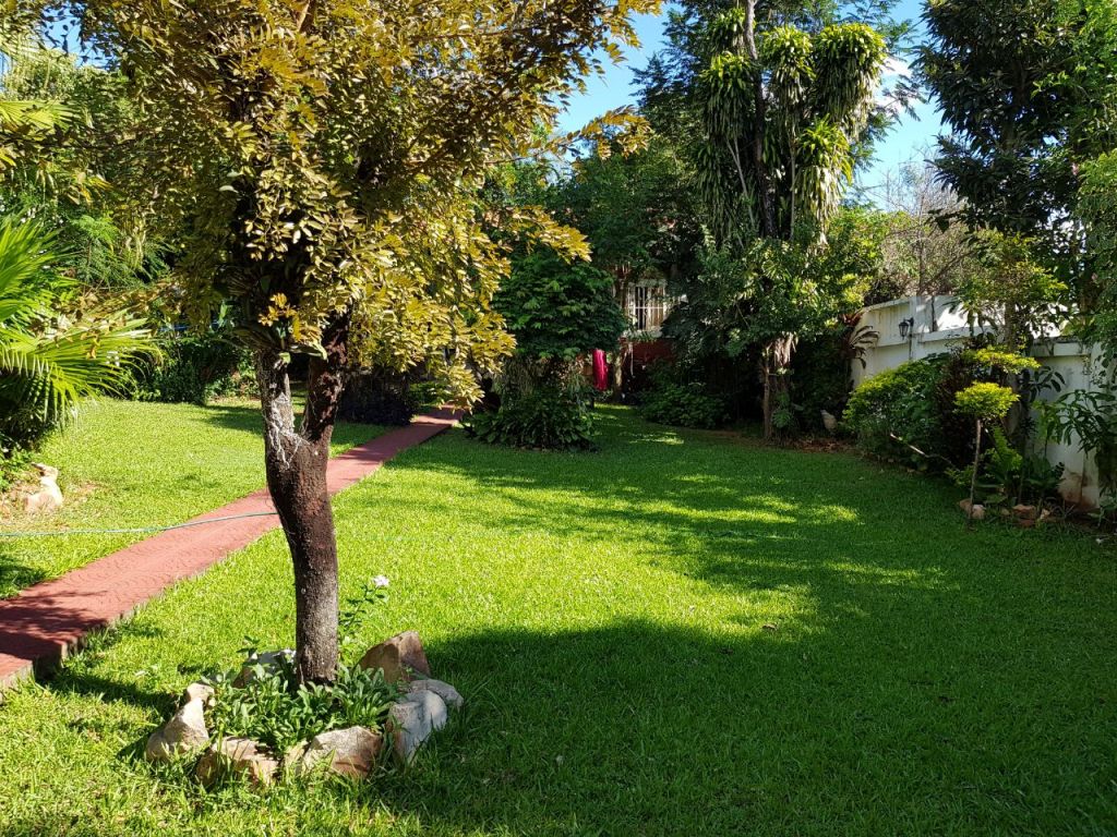 AMPLIA CASA EN LAMBARE — foto 3