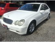 VENDO MERCEDES BENZ - C200 KOMPRESSOR - DE 4 CILINDROS 1.8 - AÑO 2003 - AUTOMATICO - FULL EQUIPO OFRECE ANTAR AUTOMOTORES - TR CON AUGUSTO CENTURION