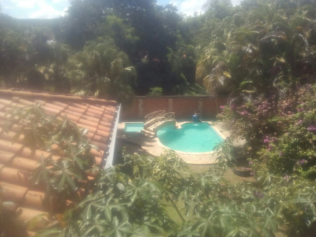 Alquilo casa en Samber — foto 2