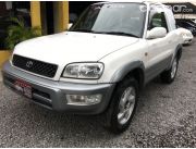 FANTASTICA TOYOTA RAV 4 - AÑO 1998 RECIEN IMPORTADA 2 PUERTAS IMPECABLE DONDE LO MIRES CON LA MEJOR GARANTIA DEL PAIS ...!!! TR CON AUGUSTO