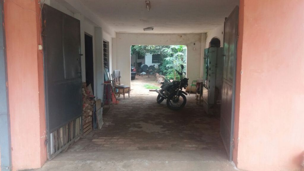 Vendo casa con negocio — foto 3