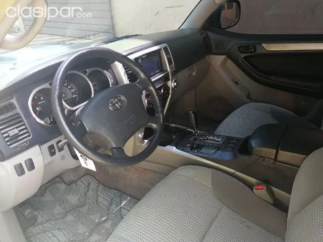 Toyota 4-Runner 2005 — foto 7