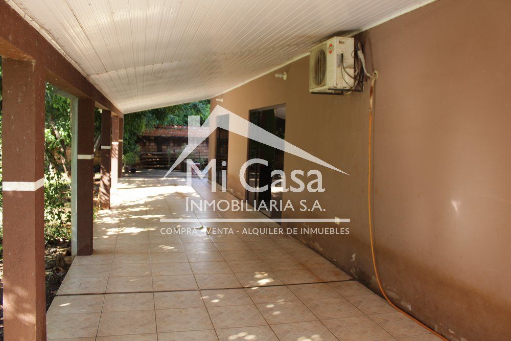 VENDO CASA EN BARRIO SAN ANTONIO DE CIUDAD DEL ESTE — foto 2