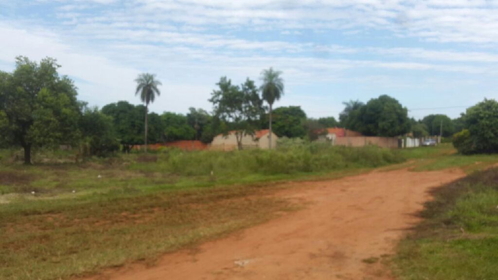 Vendo Terreno — foto 2