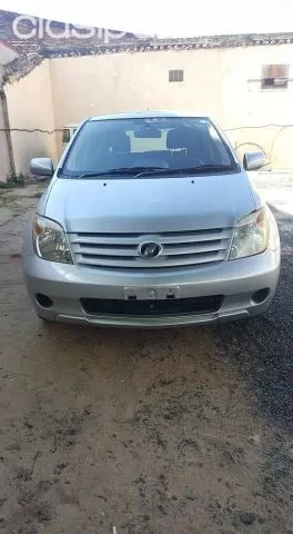Toyota Ist 2006 - foto 2