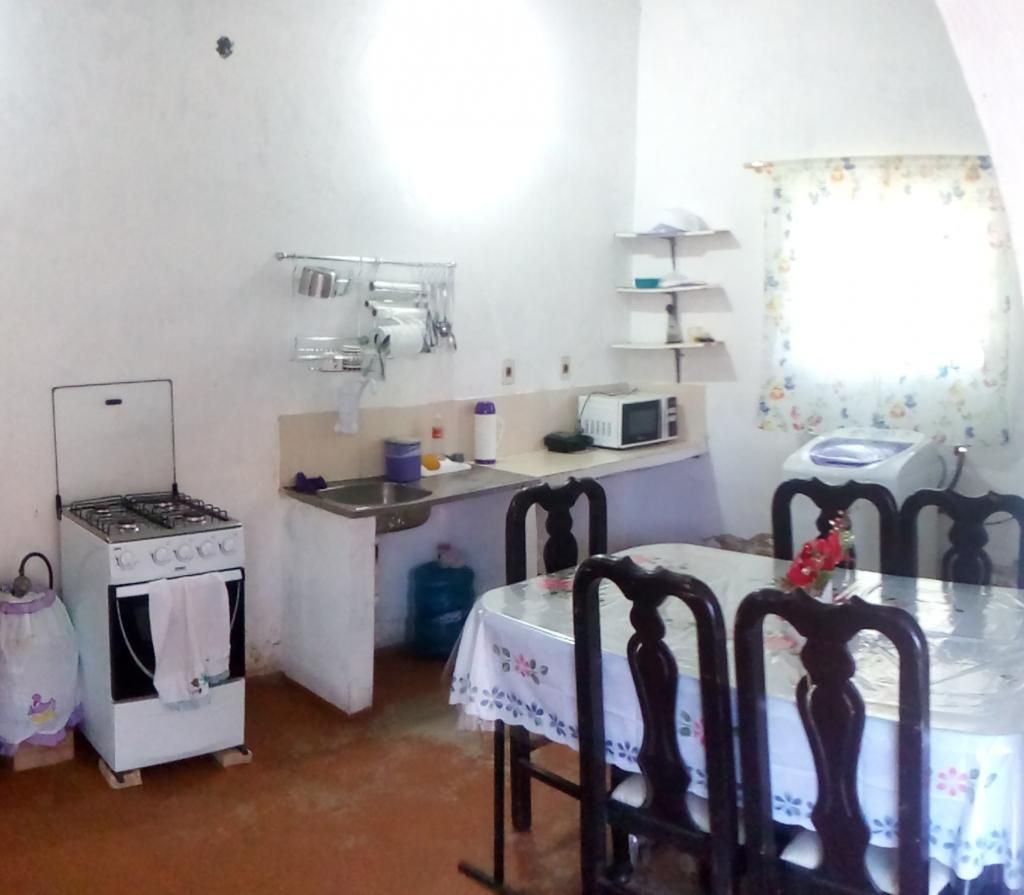 VENDO CASA EN LOMA PYTA, TERRENO DE 576 M2, A POCAS CUADRAS DEL PORTAL. — foto 3