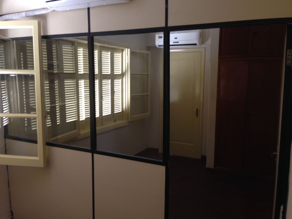Vendo casa de tres pisos en el centro de Asuncion a pasos de la Escalinata — foto 3