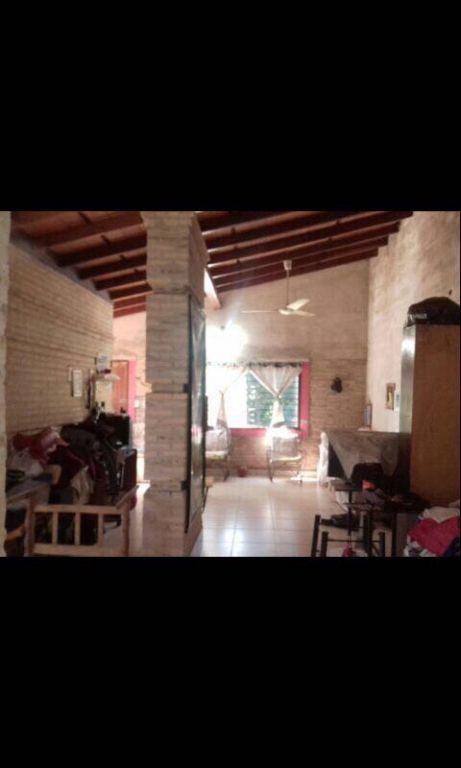 Vendo casa de inquilinato a dos cuadras del asfalto, en Ñemby — foto 3