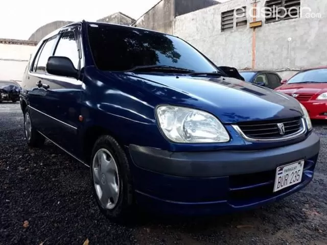 Toyota Raum 2000 - foto 2