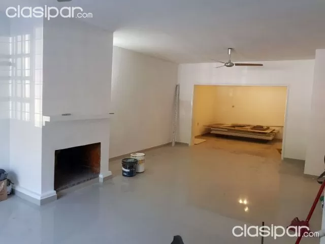 VENDO AMPLIA CASA EN BARRIO SEMINARIO — foto 2