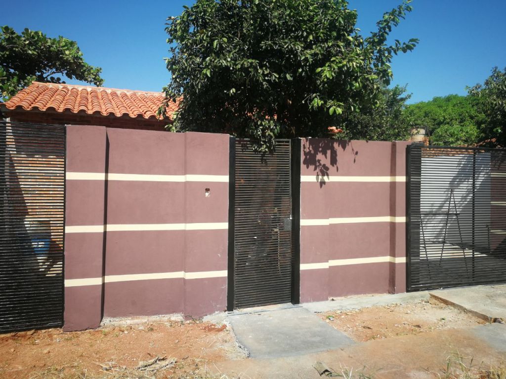 Oferta hermosa casa tipo chalet laurelty luque — foto 3