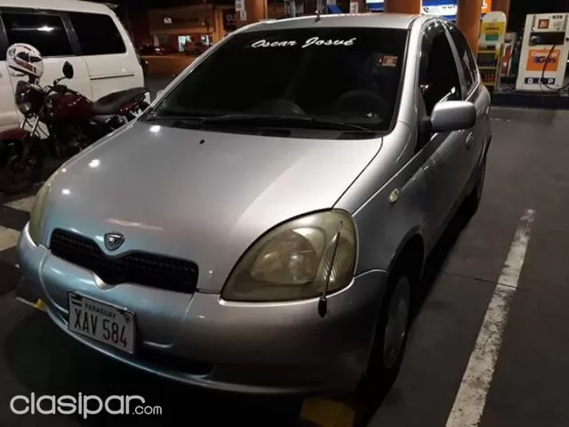 Toyota Vitz 2001 - foto 2