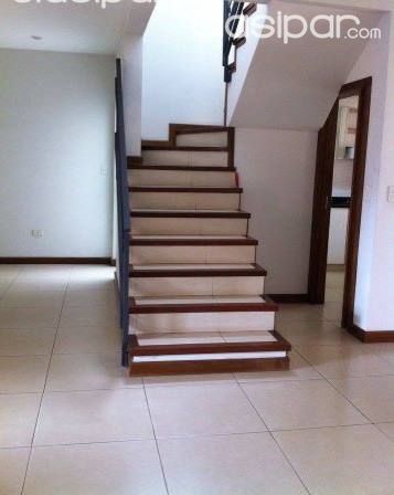 VENDO DUPEX EN SAN LORENZO — foto 2