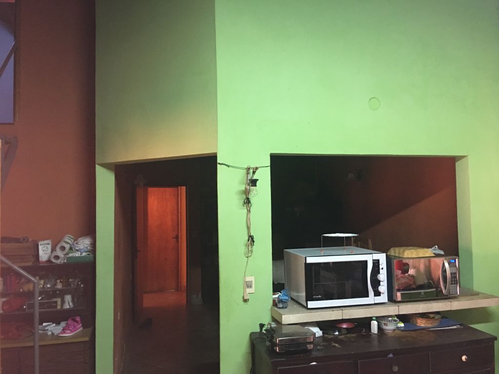 VENDO CASA EN BARRIO CERRO CORA LAMBARE — foto 3