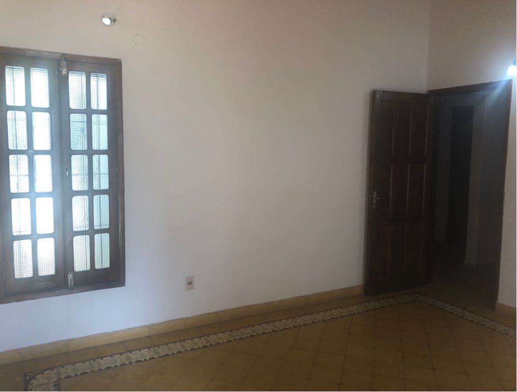INMOBILIARIA ALQUILA casa en Barrio Jara. Calle Juan Ventre 1222, a 2 cuadras de la Av. Brasilia. — foto 3