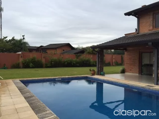 VENDO LUJOSA RESIDENCIA ZONA PRIMER PRESIDENTE. – — foto 2