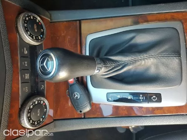 Mercedes-Benz C300 2009 - foto 8