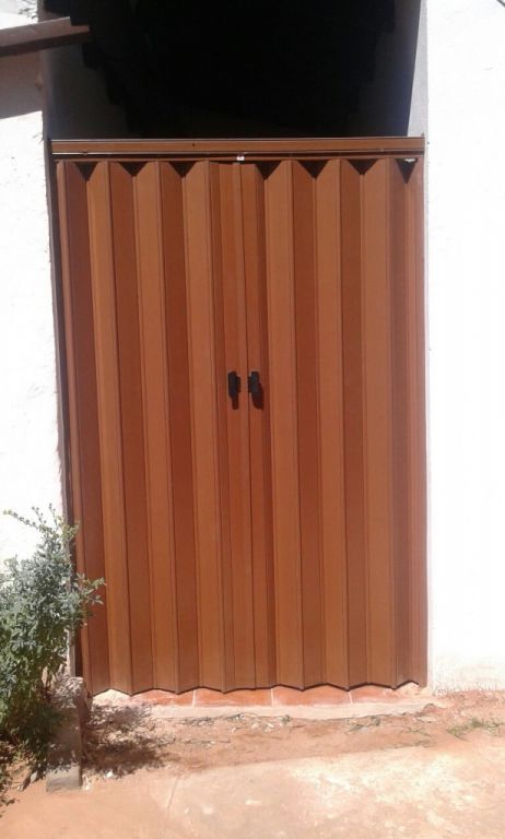 VILLA MORRA CERCANIAS TOYOTOSHI, PIEZA CON BAÑO Y LAVADERO. — foto 2