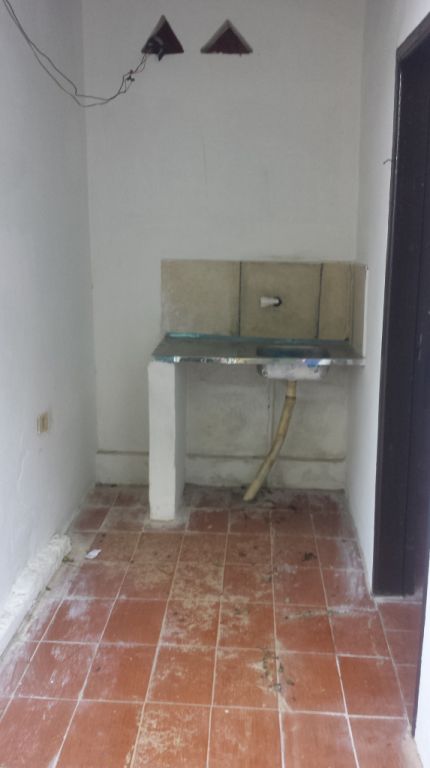 VILLA MORRA CERCANIAS TOYOTOSHI, PIEZA CON BAÑO Y LAVADERO. — foto 3