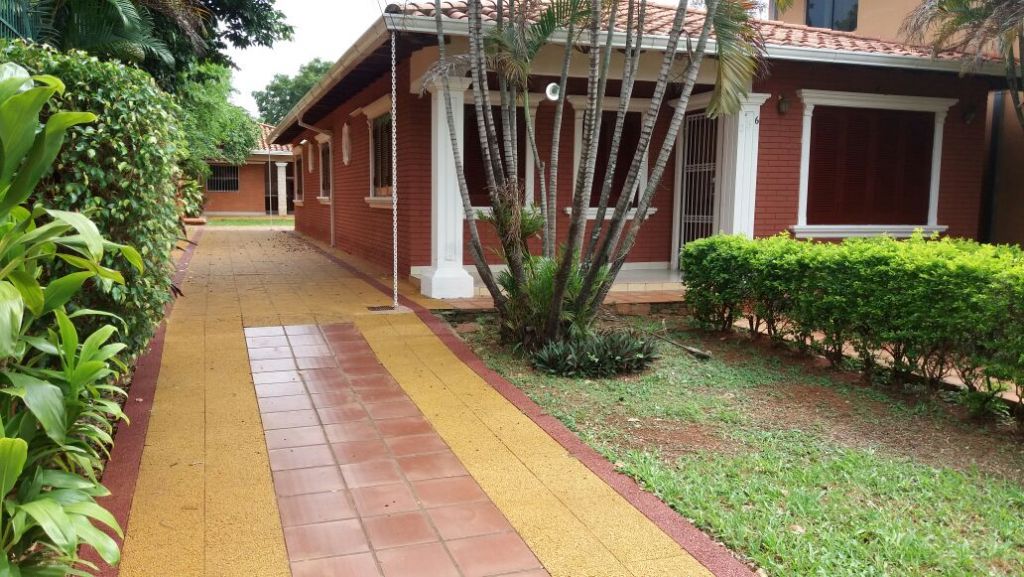 Vendo Hermosa Casa en San Lorenzo — foto 2