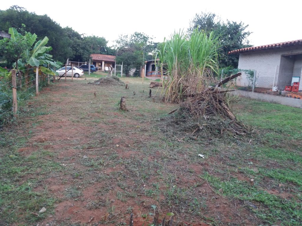 VENDO TERRENO EN SAN LORENZO. ZONA PALACIO DE JUSTICIA. CAPILLA DEL MONTE. GS. 95.000.000. — foto 3