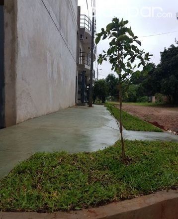 VENDO DUPLEX DE 4 NIVELES EN SAN LORENZO ZONA BARCEQUILLO.FINANCIADO — foto 2