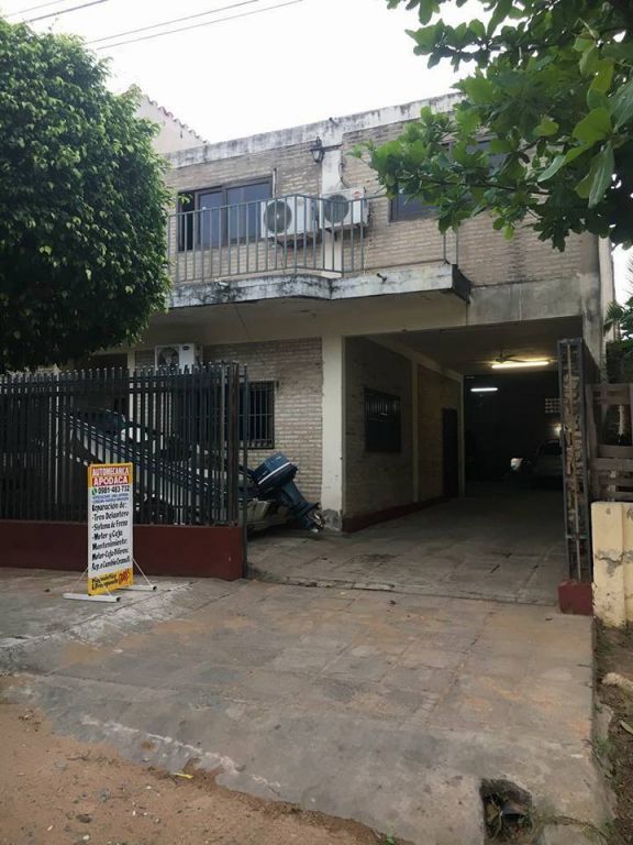 VENDO DEPOSITO CON VIVIENDA A UNA CUADRA MCAL LOPEZ Y MADAME LINCH — foto 2