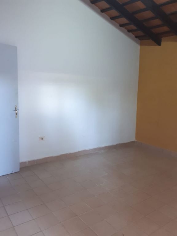 OFERTA DUEÑA VENDE CASA EN LAMBARE — foto 2