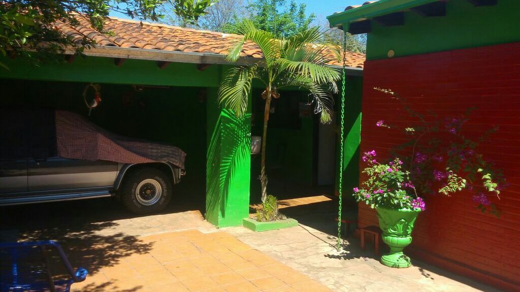 Remato Hermosa Casa en Itaugua — foto 2