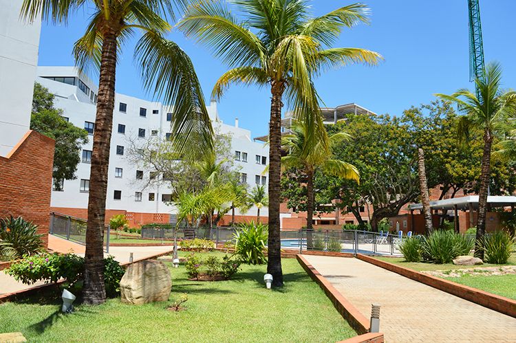 Vendo triplex zona Laguna Grande Barrio cerrado Moravia. — foto 2