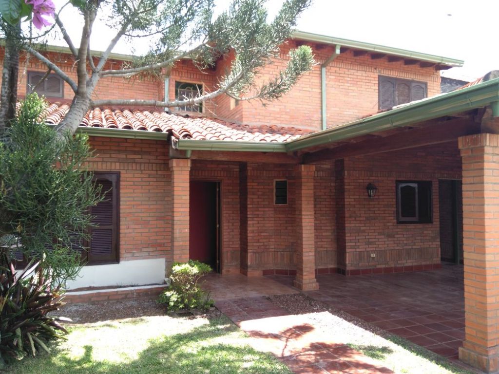 VENDO CASA CERCA A CUADRAS DE MOLAS LÓPEZ — foto 3