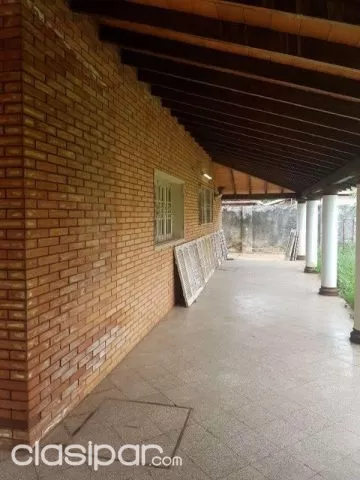 Vendo GRAN CASA EN BO. LOS LAURELES Casaesquina 900 m2 — foto 2