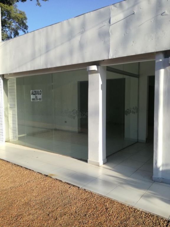 Alquilo Salón Comercial en Villa Morra — foto 3