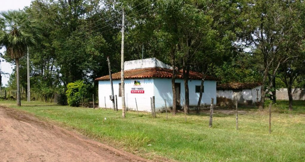 VENDO CASA EN VILLA HAYES. Contado o financiado. — foto 2