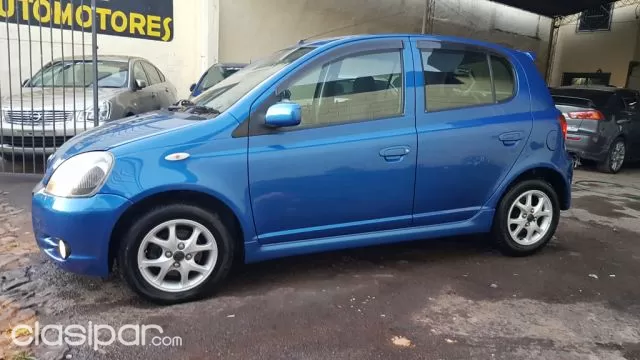 Toyota Vitz 2001 - foto 2